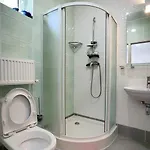 Апартаменты Zolotoy Bereg 5 *