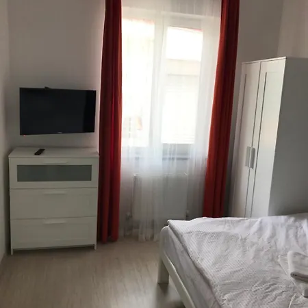 Zolotoy Bereg 5 Apartament *