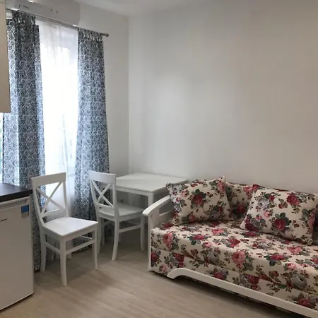 Zolotoy Bereg 5 *