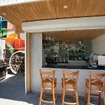 Zolotoy Bereg 5 Апартаменти