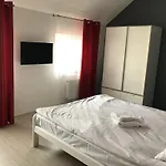 Zolotoy Bereg 5 Апартаменти